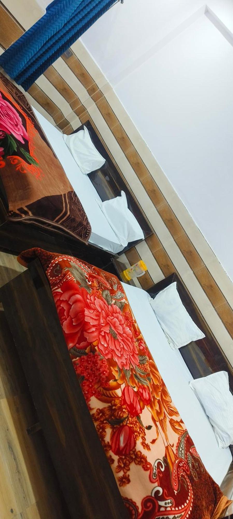K.d.dham Near Prem Mandir1